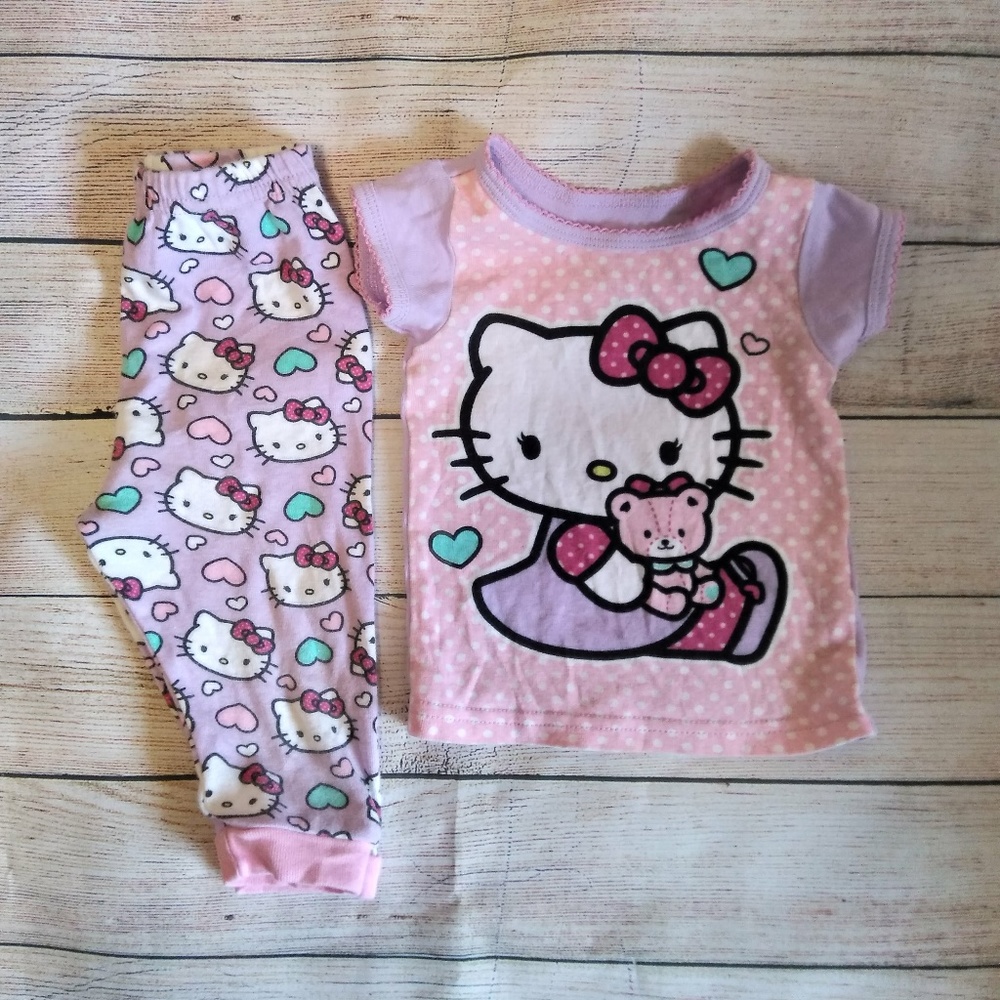 Hello Kitty Outfit/PJs